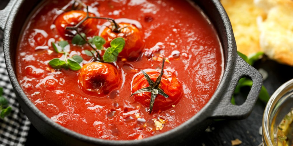 Considering that cooking tomatoes appears to increase the availability of key nutrients, such as the carotenoids lycopene, lutein and zeaxanthin!
#tomatoes #antioxidants #superfoods #heartsmart #healthyeating #freshfood #shoplocal #dauphin #CdnAg #foodie #tomatorecipes