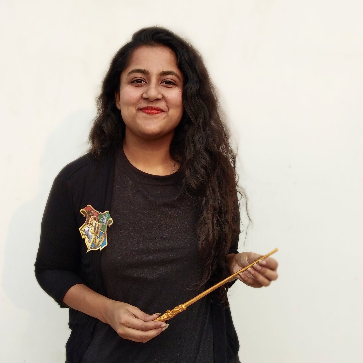 NimishaRaizada's tweet photo. #Potterheads! Time to make ur own #HarryPotter wand
Link:
https://t.co/7xLsEh4oQi
#HarryPotterMagicWand #magic #wand #HarryPotterCraft #HarryPotterDIY #HowToMake #NimishaRaizada #SimpleHarryPotterCraft #HarryPotterPaperCraft #Hogwarts #HarryPotterGiftIdeas #DIYGift #Craft #DIY https://t.co/fmlW4iMqXq