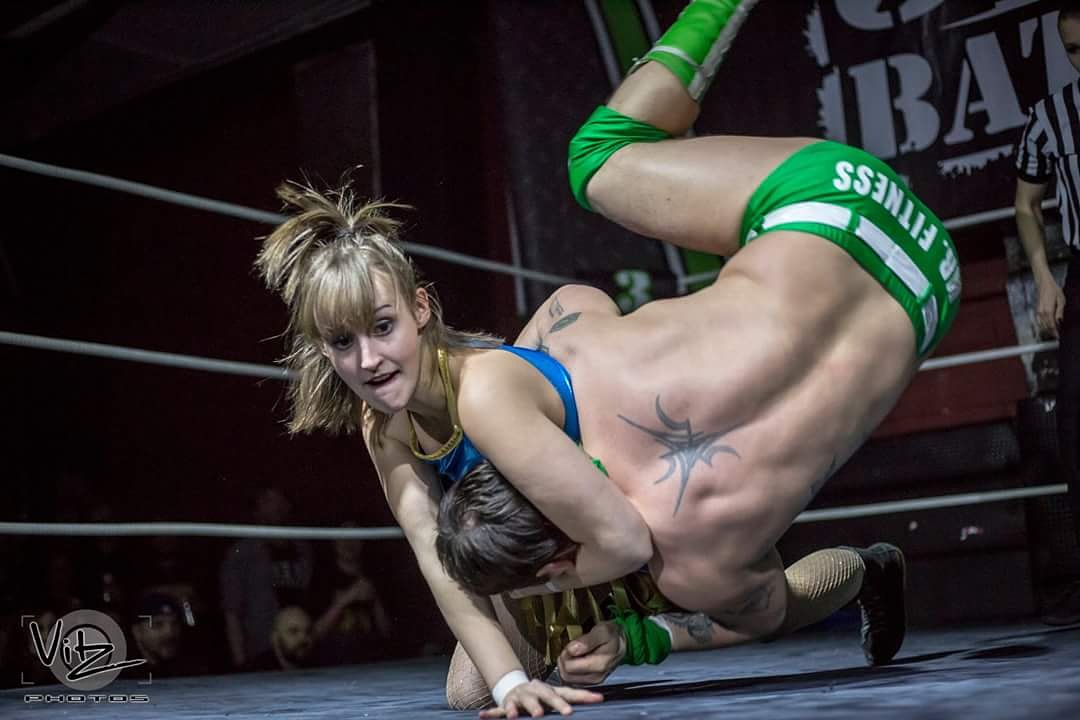 321battle's tweet photo. We are HEAD OVER HEELS for our new Tag Team Champions; @liiza_hall & @BambiHall !
📸 Vitz Photos https://t.co/HOqSUU01MQ