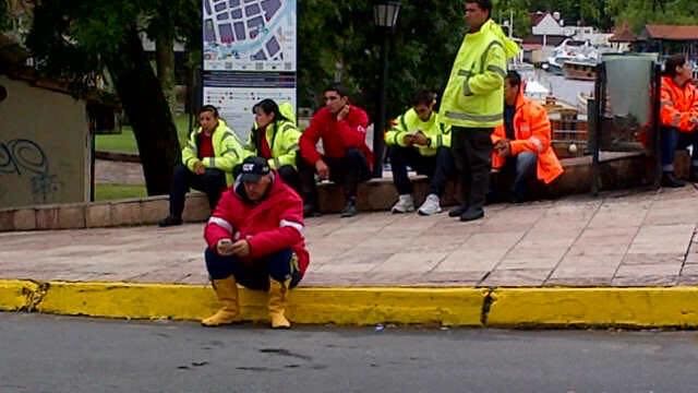 maximilianoschi's tweet photo. Hace unos años viví  los 4 dias mas  impresionantes que marcaron un antes y un despues dentro del #COT para mi, me encontraba en #DCTigre y tuvimos la peor de las mareas que haya vivido, liderados por @FerrariMEugenia y @EduardoFeijoo , logramos ayudar a cada vecino de Tigre. https://t.co/Ibsvv4HVVM