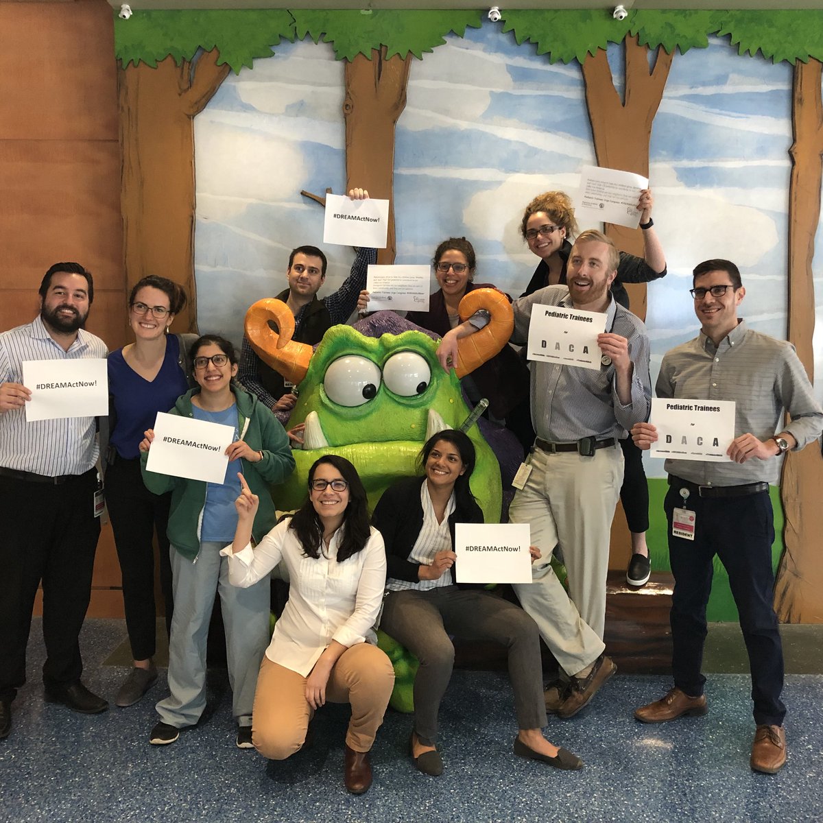 Jasmine Umana (jazumana) Twitter