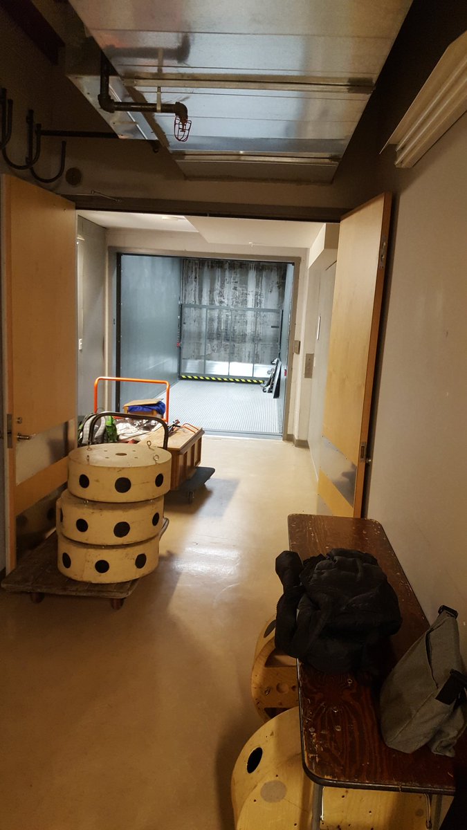 TCCoyote's tweet image. Calm before the Stories!! Standing by backstage @ArtStarts @Story_Theatre #techniciansrule #storiestobetold #touringlife