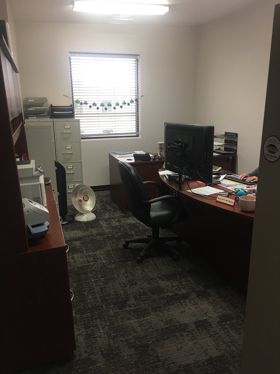 SteamaticSNV's tweet photo. Our accounting office got a makeover this weekend! #facelift https://t.co/Rg6RDgyJau