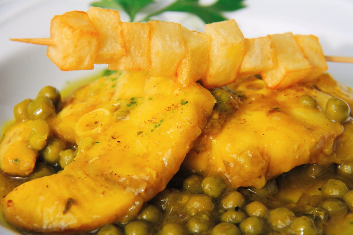 LaPepaArrozBar's tweet photo. #Felizmartes #semanitacorta #comosifueraviernes #menudeldia #guiso #guisodeldia #cazon #chicharo 💛🐋💛”Cazón con Chícharos en Amarillo” #cocinacontradición #cadiz #cadizfood @twitmeal https://t.co/NjT8oIJHhm