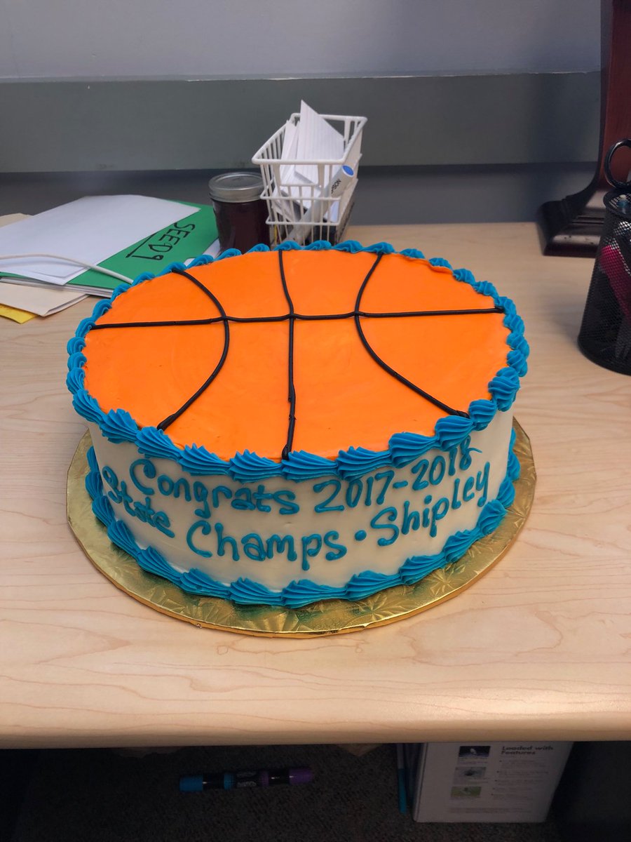 Well earned @ShipleySchool <a href="/ShipleyGbball/">Shipley Girls Basketball</a> #back2back #statechamps <a href="/ShipleySwamp/">The Swamp</a> <a href="/FSL_Athletics/">FSL Athletics</a> @ka_harman <a href="/StevePiltch/">Steve Piltch</a> <a href="/MLineSports/">Main Line Sports</a>