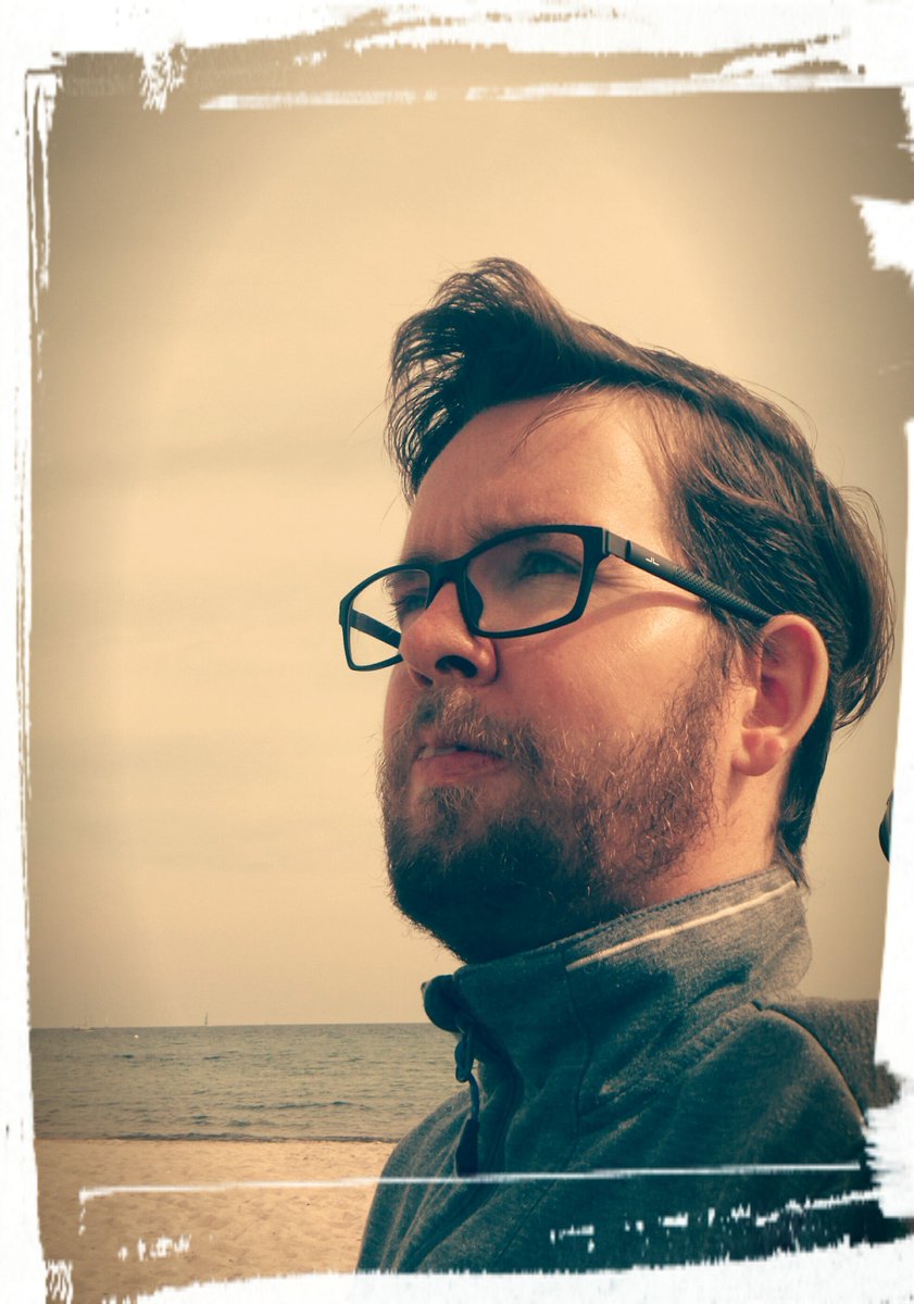 TEDxMagdeburg's tweet image. Einer der Sprecher beim kommenden Salon: Michael, ein 32-jähriger Mathematiker&amp;amp;Softwareentwickler immer auf der Suche nach neuen Wegen. Er leidet an Muskelschwund und ist auf einen Rollstuhl angewiesen, lässt sich davon aber nicht aufhalten. #derwegistdasziel💪 #fürundmiteinander