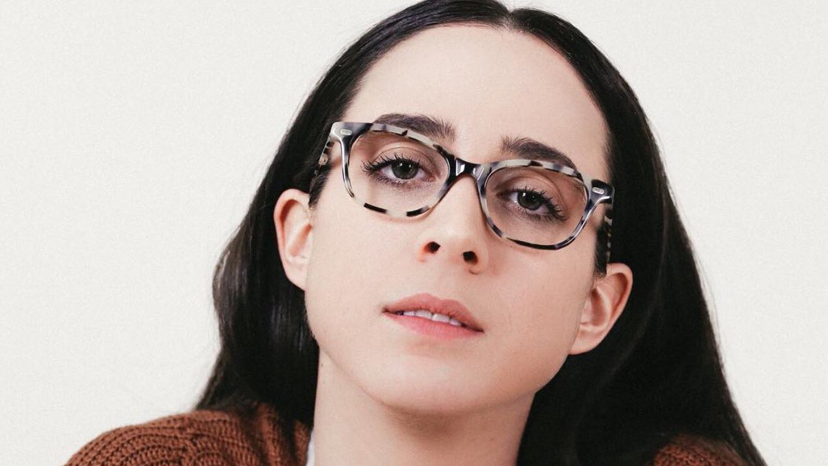 MemFamVision's tweet photo. St. Claire, by #ArticleOne, makes a big statement and is made specifically for a petite face!  This classic frame comes in 5 colorways!!  Come see Article One #eyewear, available in #Memphis exclusively at #MemphisFamilyVision!!

#fashion #eyeglasses #sunglasses #classic https://t.co/miymkqH34d