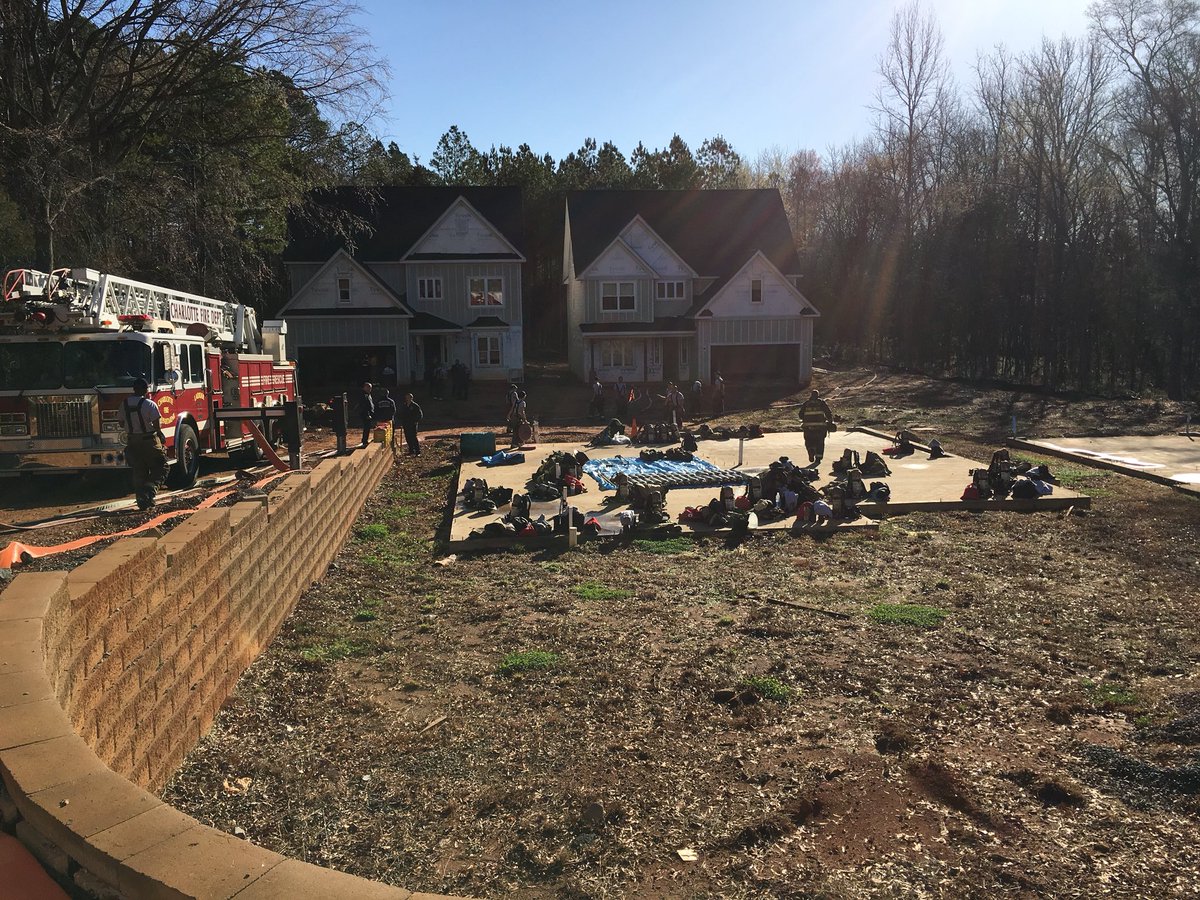 charlottefire's tweet photo. It’s a great day for training. CFD preparing for today’s live-fire training for Recruit Class 105. https://t.co/Bm9mzdPTWg