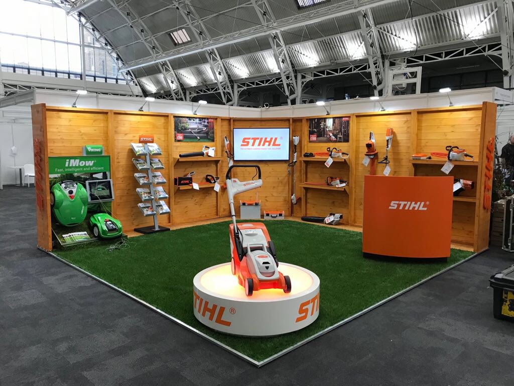 Fuchsiaevents's tweet photo. Another stand built for @STIHL_GB at the garden press event, be sure to go and visit them on stand H60
#fuchsiaexhibitions #gardenmagic #Snowwontstopus #eventlife https://t.co/XUDy9M7r34