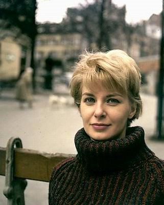 Happy birthday, Joanne Woodward. 
