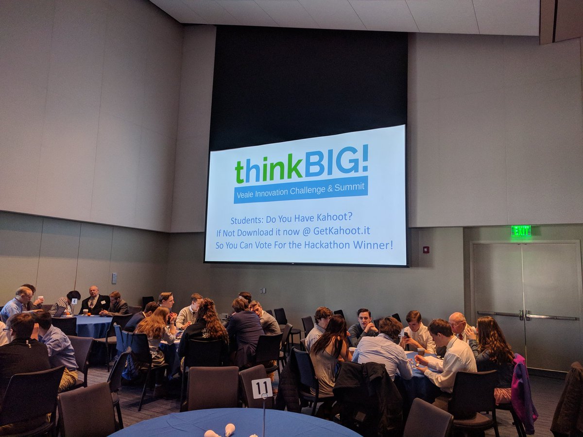 Chagrin Business Students - A day at Veale Innovation Challenge at CWRU