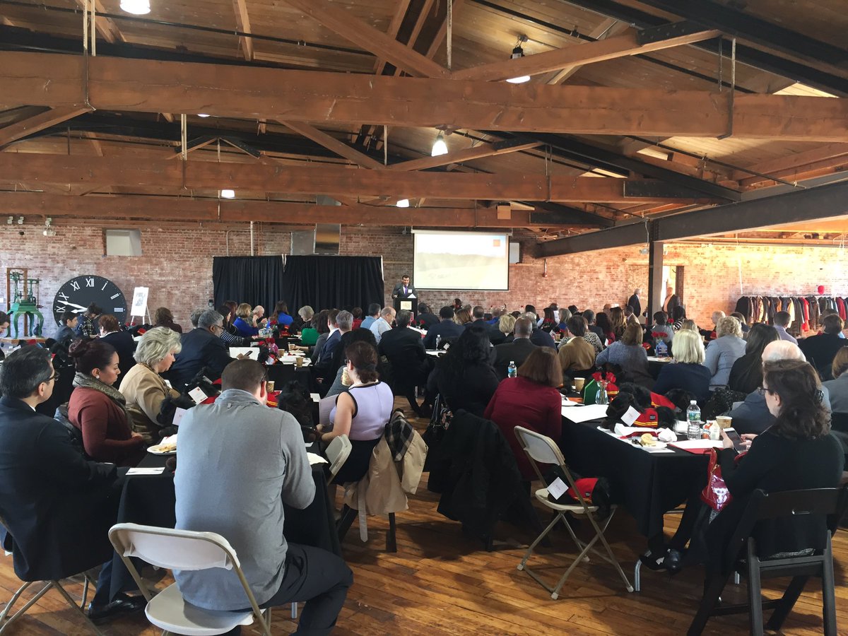 IslesInc's tweet photo. Pleased to host the @WellsFargo nonprofit summit at #MillOne this morning to talk about leveraging our resources and relationships. https://t.co/slMHqFfpOp