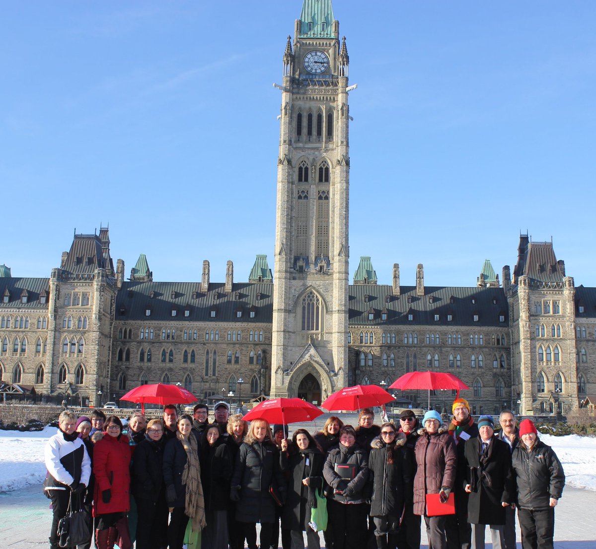 It's a busy day in #Ottawa We've got 100+ members lobbying 87 MPs today to stop privatization &amp; implement a comprehensive universal pharmacare plan! 
#stand4medicare #cdnhealth