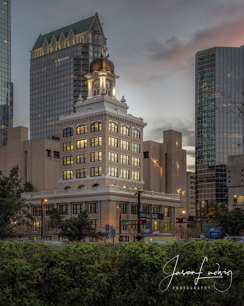 FreewayPhoto's tweet image. The restoration of Tampa’s Old City Hall is near completion for the 100+ year building. @CityofTampa @Tampasdowntown @TampaBayHistory @yourtake