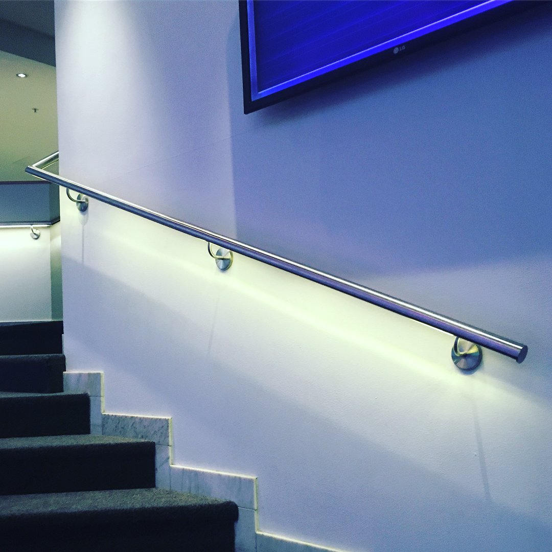 InditalUSA's tweet photo. Our Led railing in Application in Sweden.
https://t.co/htuZ81rL2R
#lamDesign #moderndesign #interiordesign #lighting #stainlesssteel #contemporary #architecture #italiandesign #madeinitaly #designlovers #desinginspo #housedesign #homedecor #architecturaldigest #homeinspo #led https://t.co/tVUk5tk6PU
