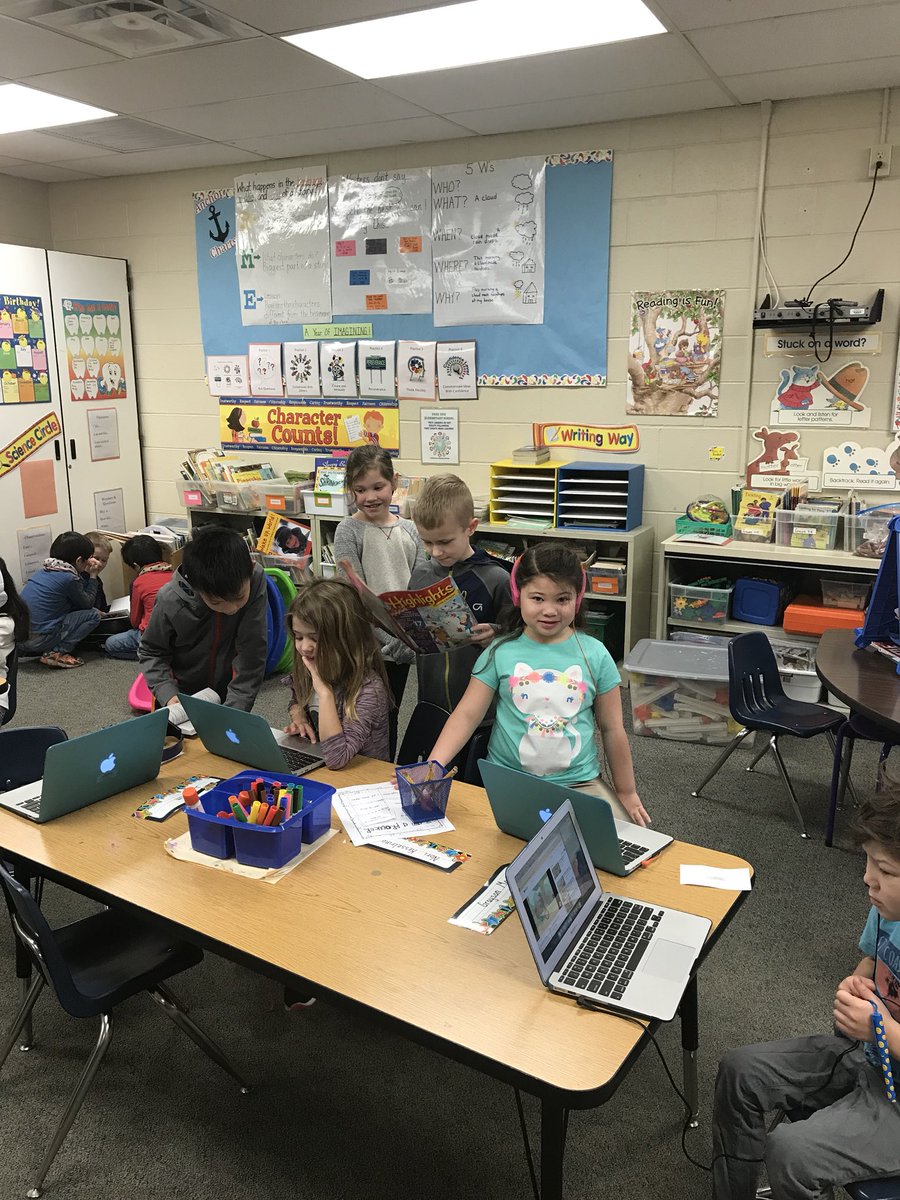 mrspalone10's tweet image. First grade starting our day off right in a good book and reading with technology. @dreDCSD