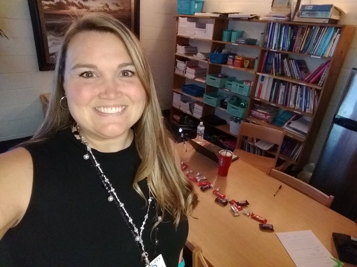 StepheniePage6's tweet image. All set for a day of #datacoach fun with #IO and #CAB. @HampshireUnit @amp7754 @MauryCoSchools