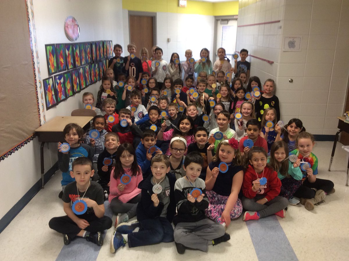 MrsHoblin's tweet photo. Centennial 2nd  Grade Olympic Reading Challenge!
Gold, silver, and bronze medal winners! Congratulations!
#ctlbulldogs #osd135 https://t.co/c6IBnv8FEm