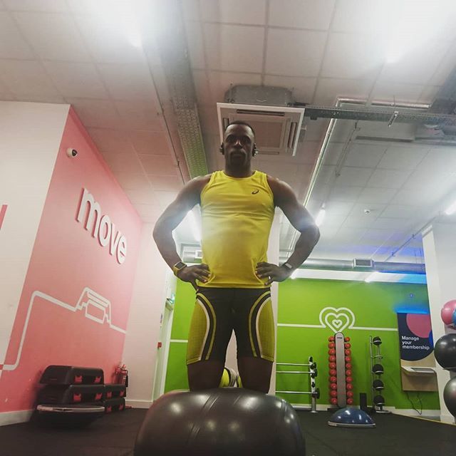 JumpingJegede's tweet photo. Can't let the snow stop the gains UK 💪🏾
.
.
.
#2018 #NewYear #sameWeather #snow #gains #indoor #workout #training #health #better #fitfam #fitness #tracknation #fieldnation https://t.co/tABcnmjOBK https://t.co/H6oHSIkXdQ