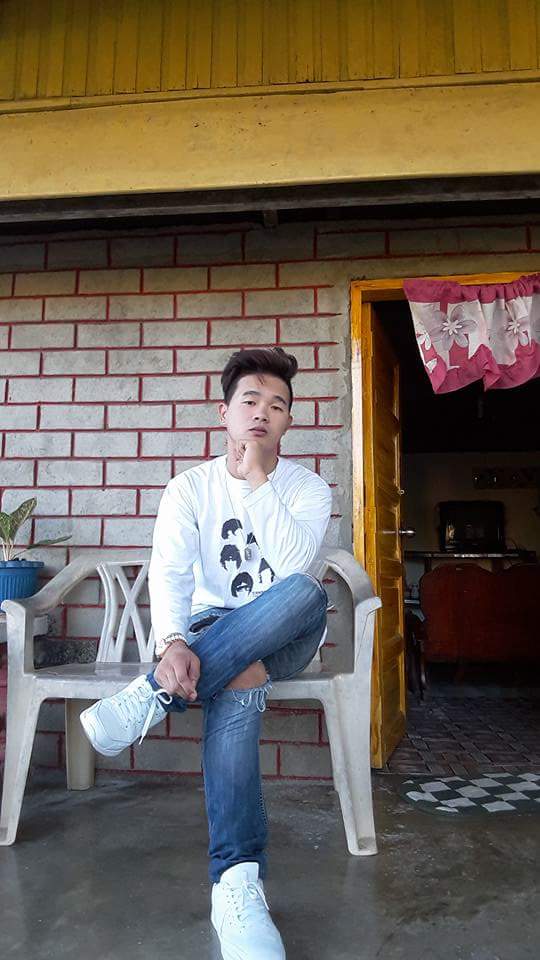 PascoJemuel's tweet photo. happy is the person who
prays as he waits and never loses
his patience because god's
time,is the perfect time
#simpledream
#niw-yom
#book 2 https://t.co/vtGyIQiaPt