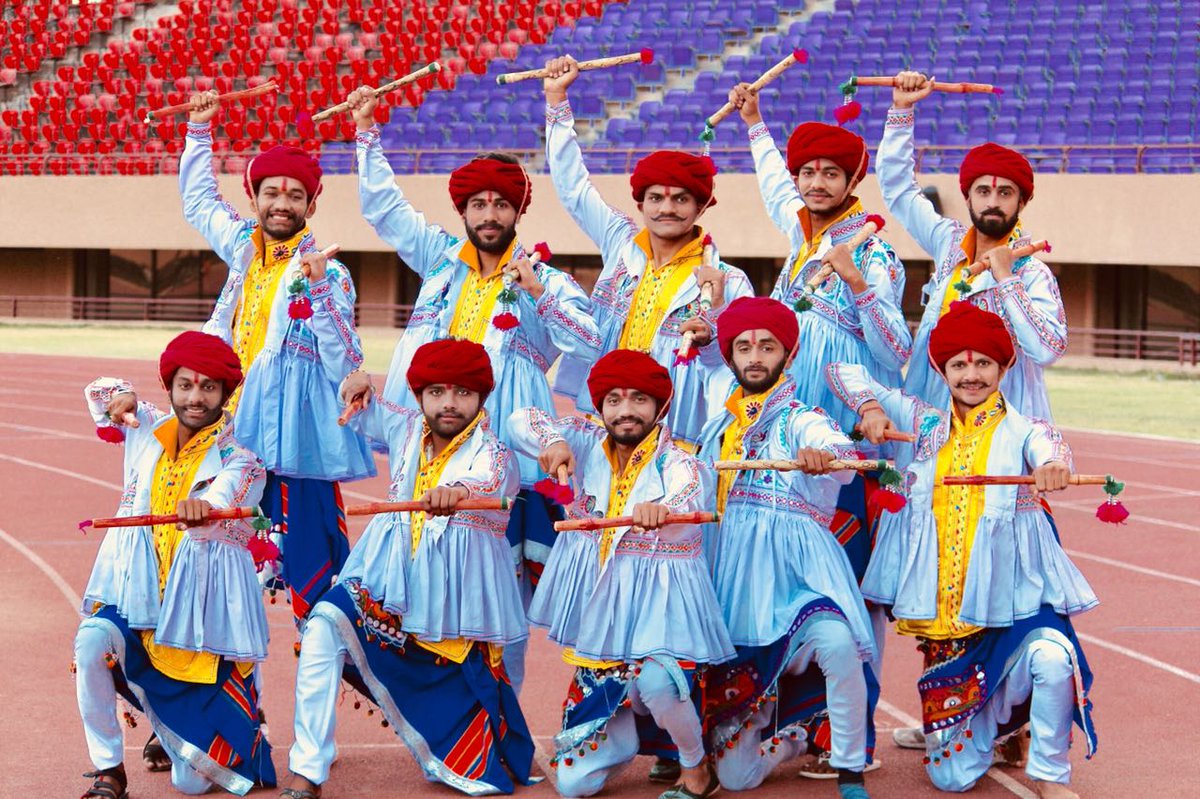 Puru28_'s tweet photo. #FolkTeam
#Champions
#Puru28⚡
#Folk
#Dance
#Team https://t.co/qYzsGiB2dK