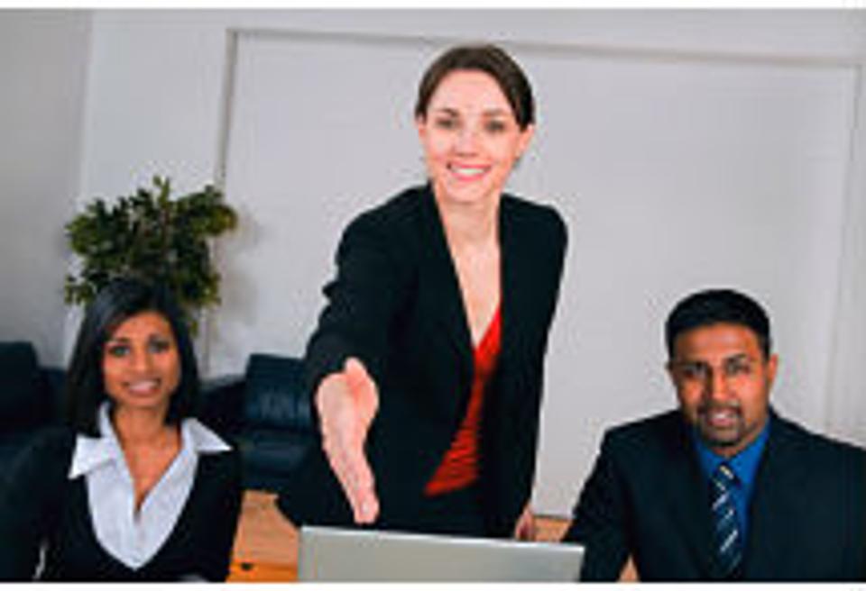 ambassadorshokc's tweet photo. 5 Ways To Make a Killer First Impression via @forbes https://t.co/Am9hRLDsvL https://t.co/AZdhmaGwY0