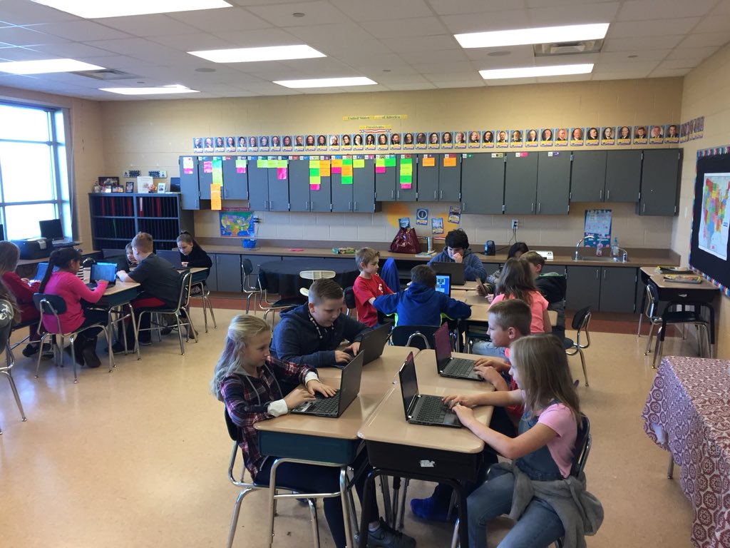 cwilliams615's tweet photo. Using our new chrome books today!!!! Interactive water cycle vocabulary!!!! @rachelpricetn @StreetrRobin https://t.co/VyWbsMHrjD