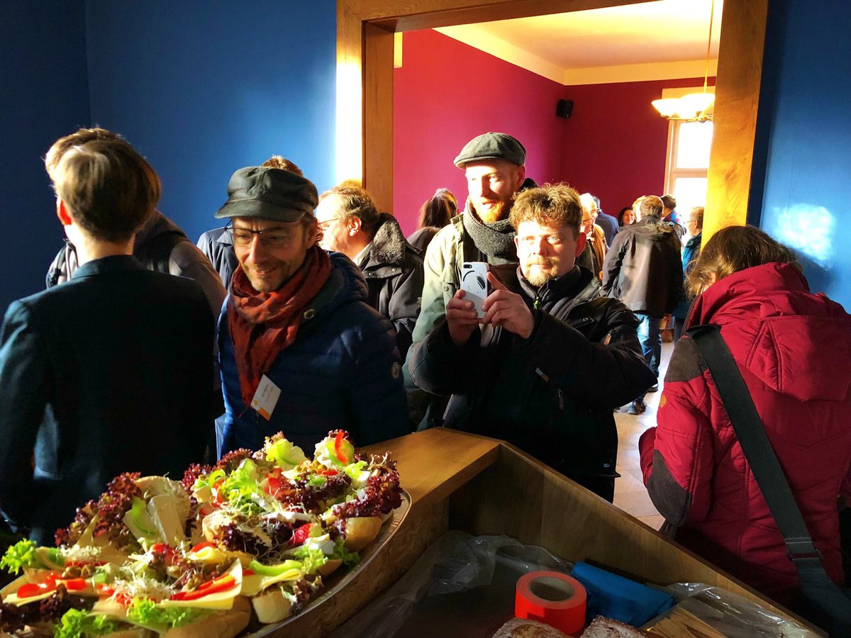sarahboeckmd's tweet photo. Danke für das tolle Unternehmerfrühstück von @IMSTADTFELD und an die vielen Gäste, die heute bei uns im neuen #Rayonhaus in #Magdeburg-#Stadtfeld waren... https://t.co/WdcVtj1mio https://t.co/KGsfWCTLyG