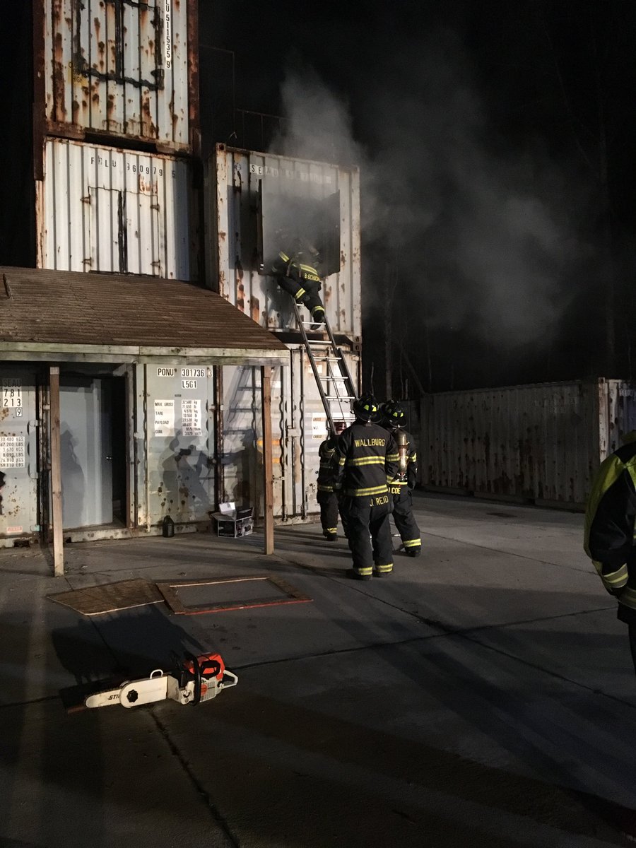 WallburgFire's tweet photo. VES training last night. https://t.co/ue8PCqynu5
