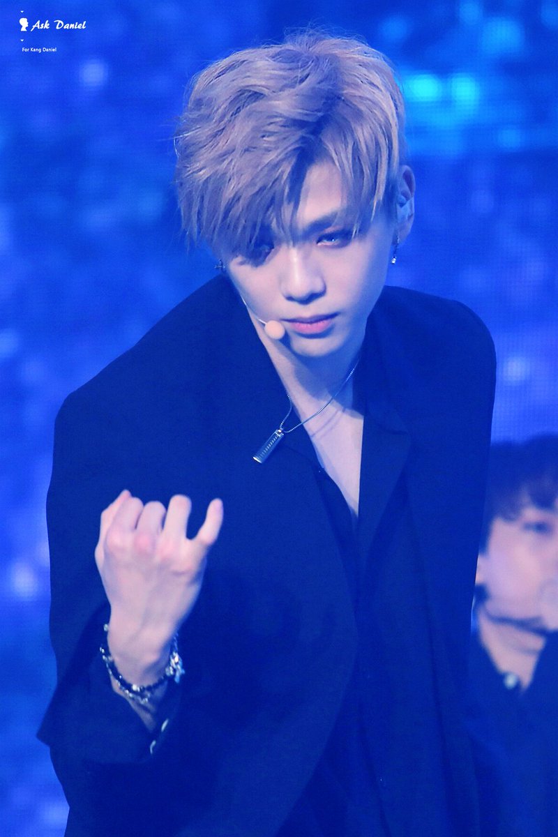 varafedora's tweet photo. #KangDanielWeek #Kangdaniel 
#KangDanielWeekProject #강다니엘 https://t.co/jcWh4yvBEW