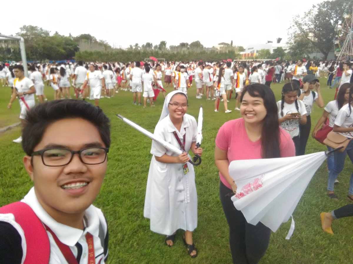 aaampooll's tweet photo. Happy UWeek Agustinians. 🎉🎉🎉
#Uweek2018 https://t.co/CATwrANnxd