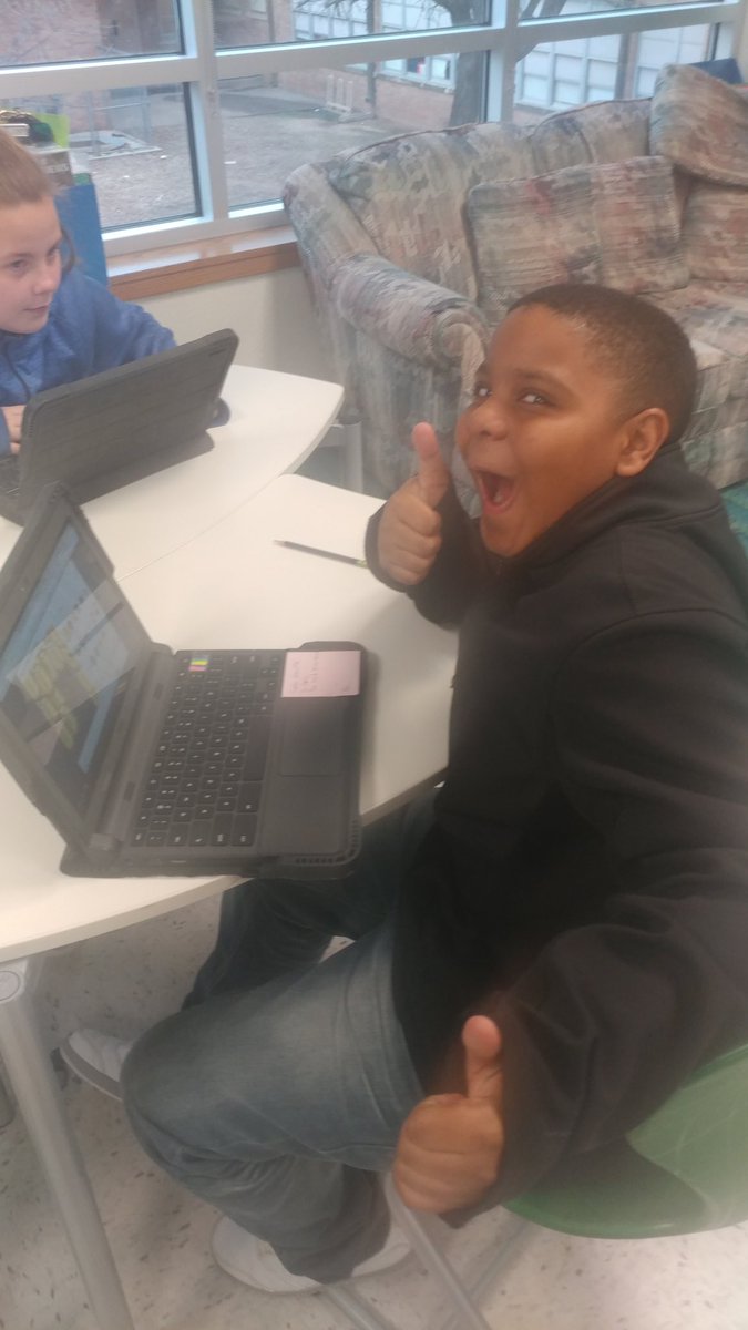 astylishteacher's tweet photo. How do students feel about @Flipgrid ?!?! I think DJ says it all! #FlipgridFever #elijahofbuxton #middleschool #6thgradereading #readingresponse #edtech https://t.co/BcTqRIyULE