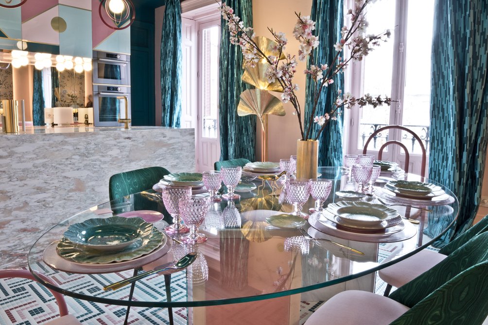 VilleroyBochES's tweet image. ¿Habéis entrado ya en el blog para ver este increíble espacio diseñado por Patricia Bustos para @CasaDecor ? ow.ly/JOl730iDXQO #villeroyboch #villeroyboches #patriciabustos #osadía #cocina #salón #casadecor #casadecor2018 #interiorismo #arquitectura