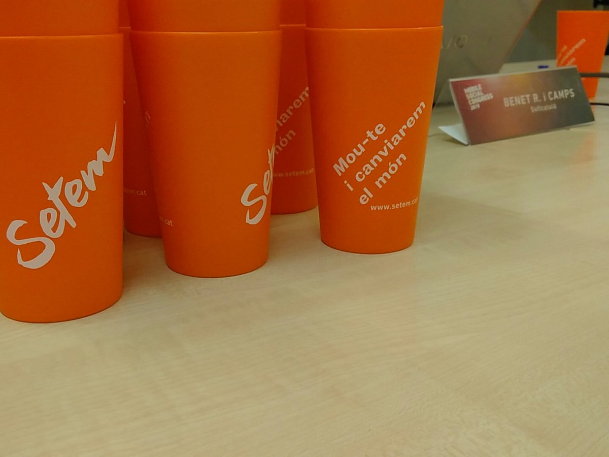 A xerrada sobre autodefensa digital amb en <a href="/bennybeat/">BennyBeat</a> de <a href="/softcatala/">Softcatalà</a> sobre com moure'ns més segurament pel món digital. Molt necessari! Al #MobileSocialCongress de <a href="/setemcat/">SETEM Catalunya</a>