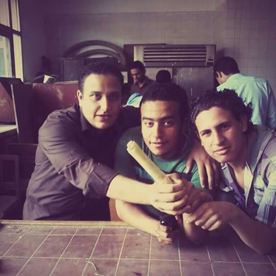 MostafaFawzi7's tweet photo. صوره من ايام موسم القصب  😂😂😂 https://t.co/SvzOa6tRA4