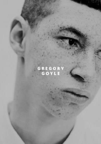 MundoMagico_Boo's tweet image. ✫  .   ˚  ✷ ∫ Ｂｕｓｃａｍｏｓ ａ :

— Gregory Goyle.

˚ . ✶ Slytherin.

˚ . ✶ Sangre Pura.

¿ Rt ? #Bumbadaboo