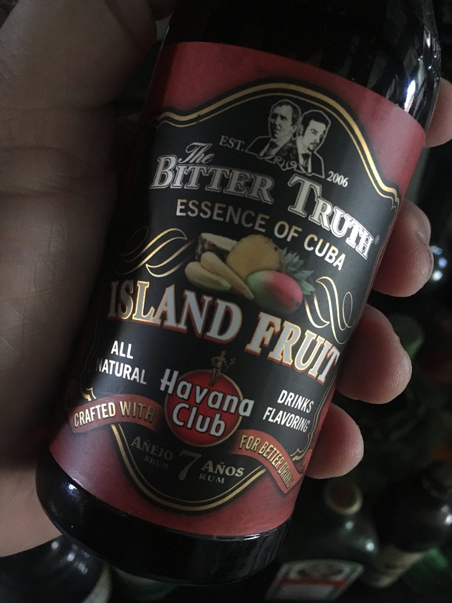 Fedecuco's tweet photo. Una buena selección de bitter aporta magia a tus cócteles 🍸 #ABCBar #BarEnCasa #BarClass acá algunos de mis favoritos https://t.co/HCiEJJ0k0G