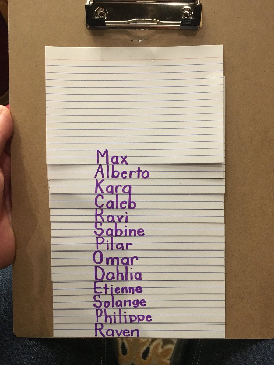 Braunsdorf25's tweet photo. Simple way to keep anecdotal notes on multiple standards during centers!#standardsbasedreportcards #kindergartenconference https://t.co/BWjiUCRlx2