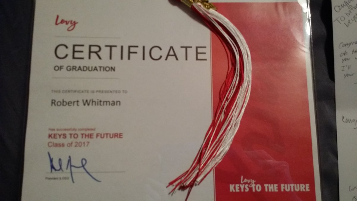 RobWSr316's tweet image. Thank you so much to @LevyRestaurants. It's been a long and busy season and I wasn't able to make the update meeting due to an event but, I finally got my #KeysToTheFuture Graduation Packet! Now for me, it only goes up from here. I can't wait for my next challenge.