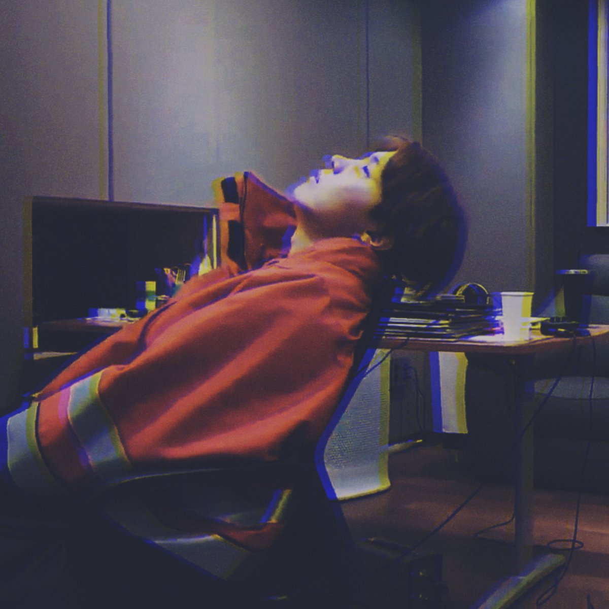 taesnowhite's tweet photo. save the date. hixtape is coming soon.

#iHeartAwards #BestFanArmy #BTSARMY #HIXTAPE_D3 @BTS_twt https://t.co/94HS17C87P