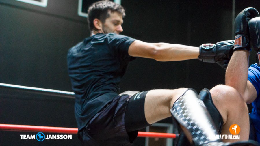 CampJansson's tweet photo. “Courage isn't having the strength to go on - it is going on when you don't have strength.” ― Napoléon Bonaparte
#muaythai #mma #strength #martialarts 1-949-444-4460 https://t.co/nXQyNkrQob https://t.co/pqisPvpLUc