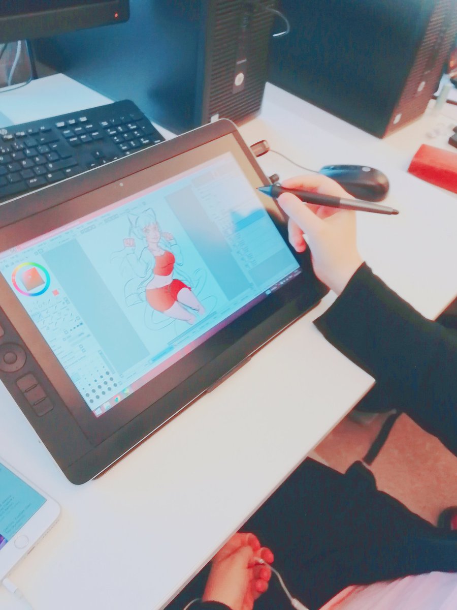 RESPECTSTUDIO1's tweet photo. Graphics department is doing great! #respectstudio https://t.co/jCTY0Zpdxy