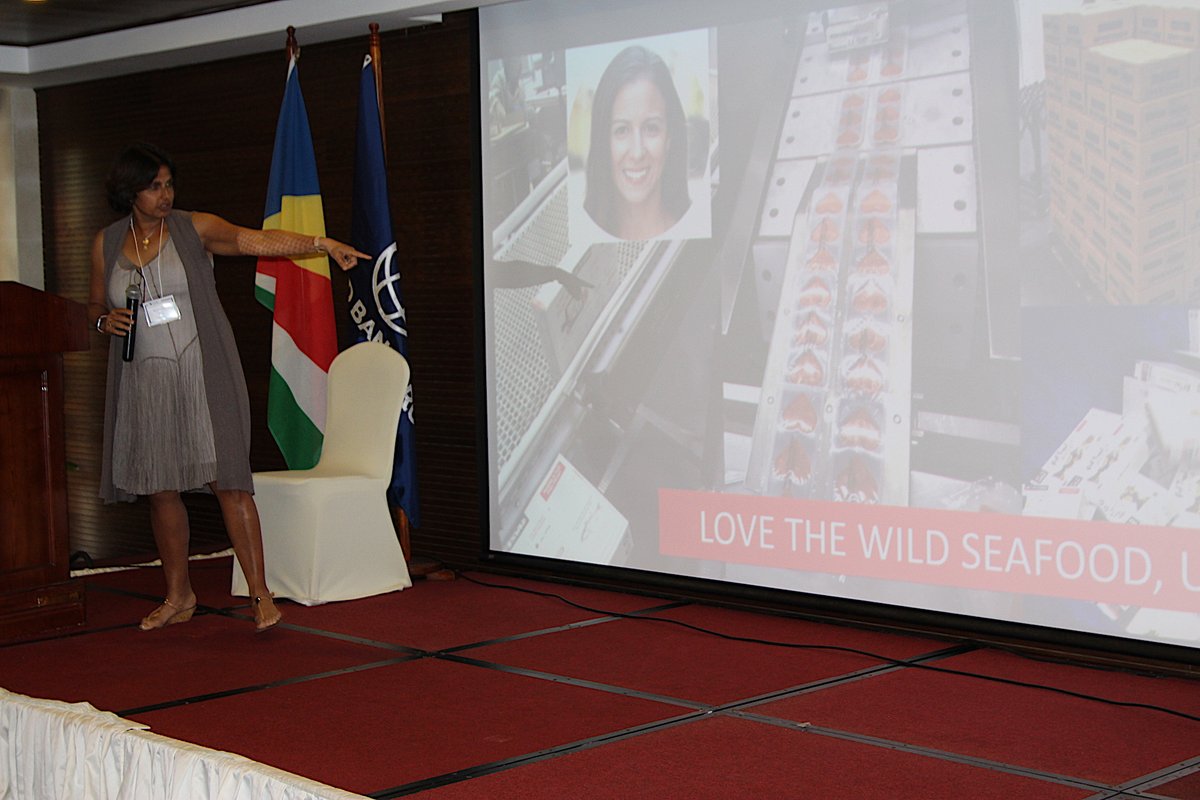 fish20org's tweet photo. Fish 2.0 Co-Founder, Monica Jain discussing private investments in the #OceanEconomy last week at #Oceans4Africa .  #BlueBond #2017fish20 #Seychelles @WorldBankAfrica @LoveTheWildCo @WBG_Environment https://t.co/MC5XV8YUFA