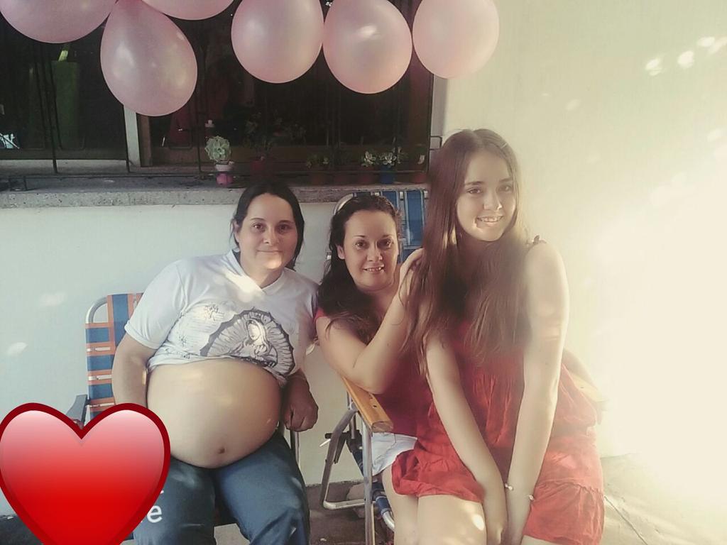 Cecisonrisas's tweet photo. Esperando a ZOÉ!!! https://t.co/fBiNedd6mU