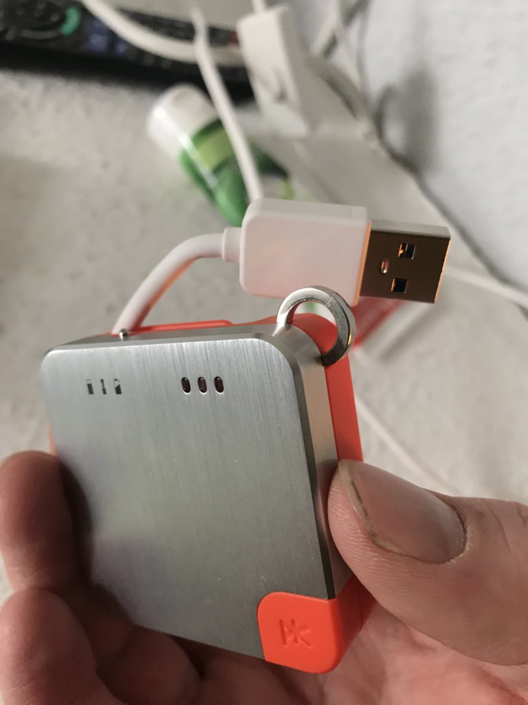 dertobe_'s tweet photo. Yay. Finally received my #ksave by @PKparispress. Backed it via @Indiegogo 3 years ago. And it looks like a pretty cheap piece of plastic. :-( The cables will be broken at The end of Summer i guess. https://t.co/PUjiGbIYUo