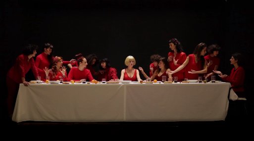 FundacionRBoti's tweet image. Llevamos la #performance ‘#La_última_cena’ de @veporolla al salón de actos de @dipucordoba. El viernes, día 2, a las 18.00h.