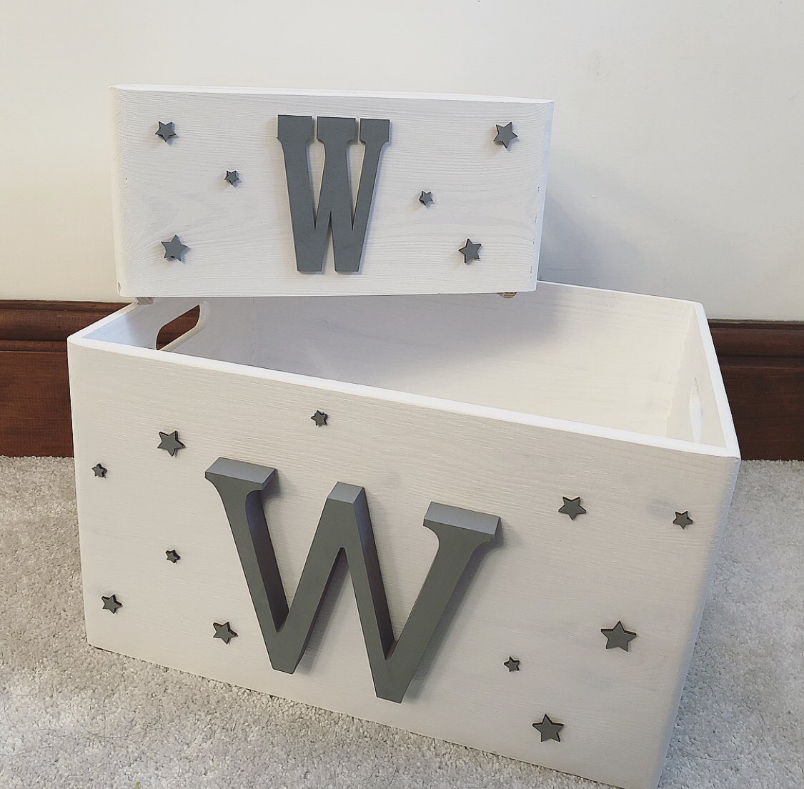 birdie_barn's tweet photo. New toy boxes now on the website 😍😍💗💙 https://t.co/idp5JnAGni https://t.co/kmch1aaxZk