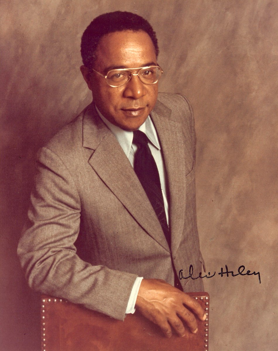 Thmoorenovels's tweet photo. Alex Haley was an American writer and author of the 1976 book Roots: ABC adapted the book as a television miniseries and aired it in 1977 to a record-breaking audience of 130 million viewers. #AlexHaley #ROOTS #AutobiographyOfMalcolmX #Queen #BlackHistoryMonth #THMoore https://t.co/h1bVTNihnC