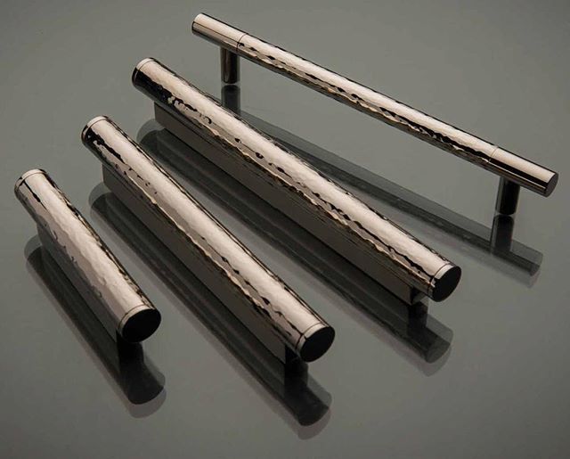 assaabloyie's tweet photo. Check out our range of Turnstyle pull handles available, just give us a call on 014198778 #LocksandHardware #Turnstyle #InteriorDesign https://t.co/26ZwHZyyeV https://t.co/shAHIZHbAy