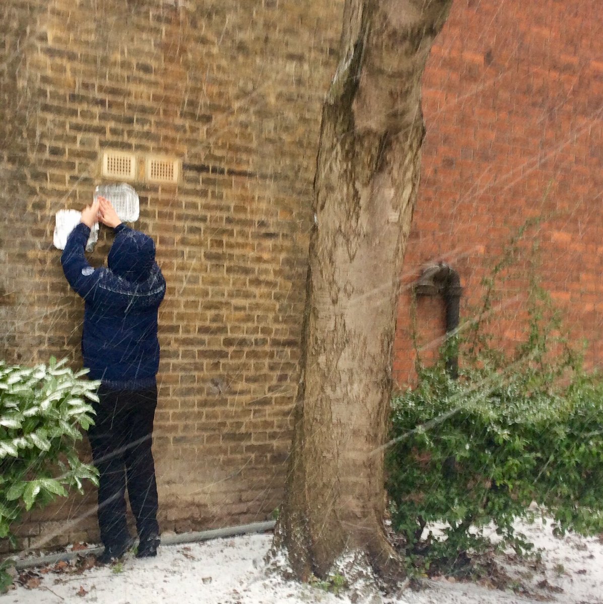 tonimasoned's tweet photo. EYFS @PrimaryAdv Maths training - we can find patterns everywhere! https://t.co/Nq4kbGzSCI